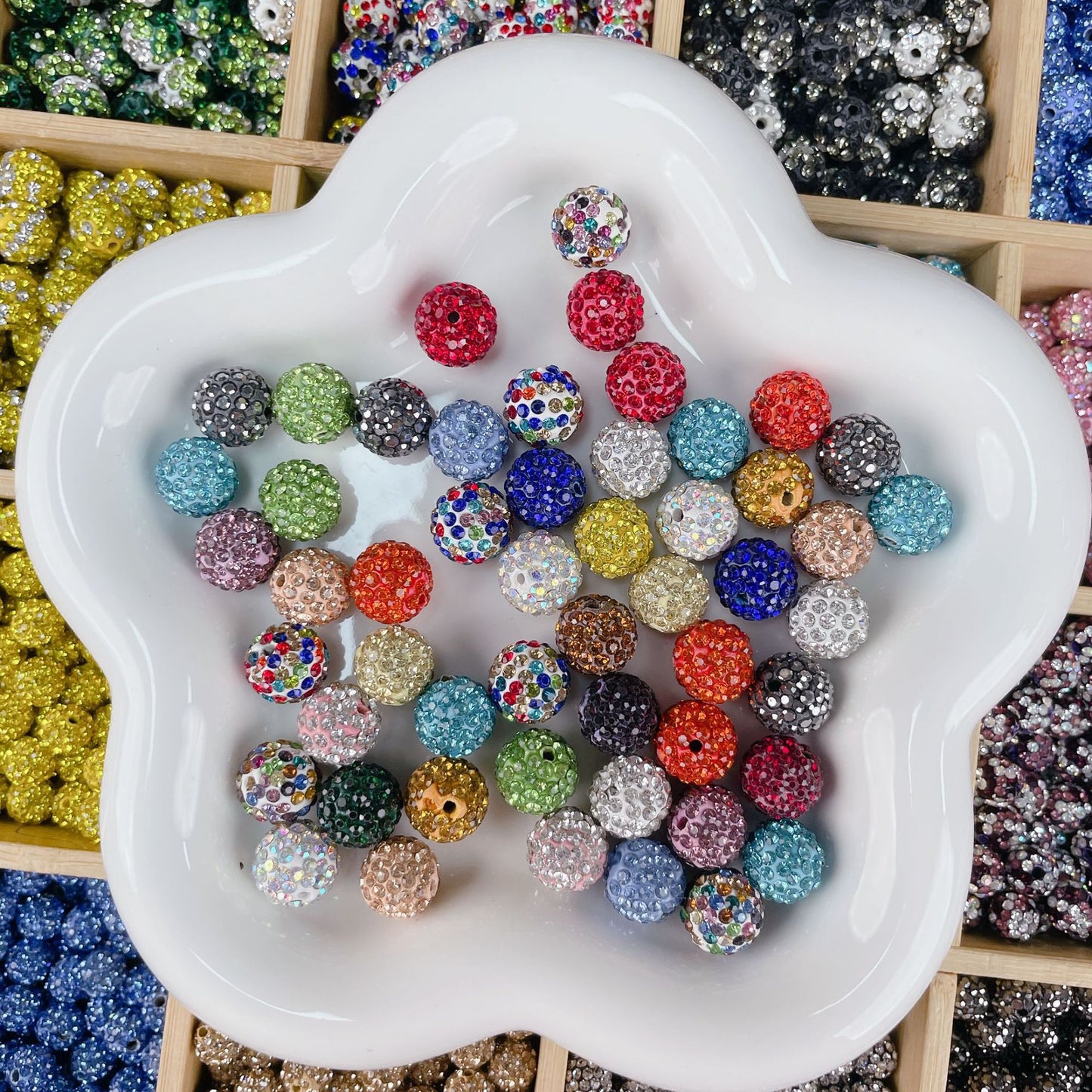 【B4】All-over star rhinestone loose beads