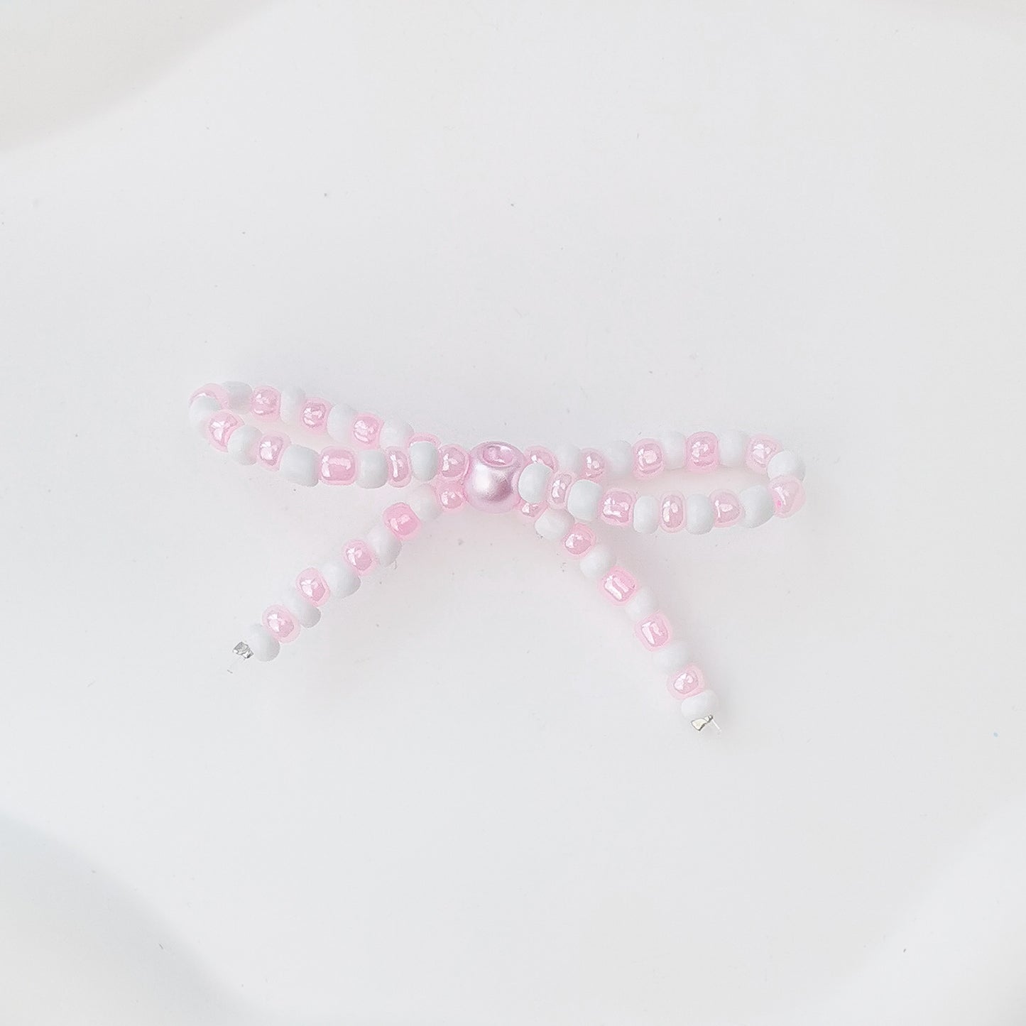 【B28】Small bead bowknot