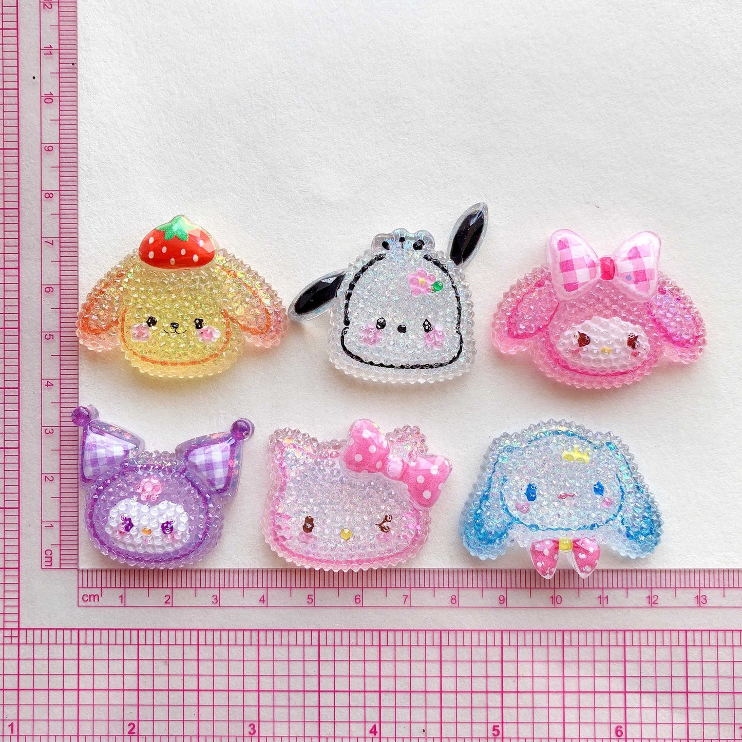 【B21】Sanrio Glitter Accessories